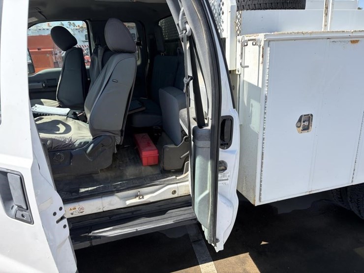 2015-ford-f450-image-15