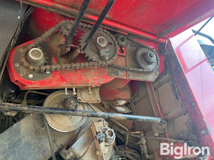 2017-massey-ferguson-9545-image-19