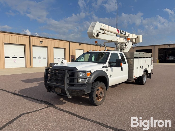2016-ford-f550-image-1