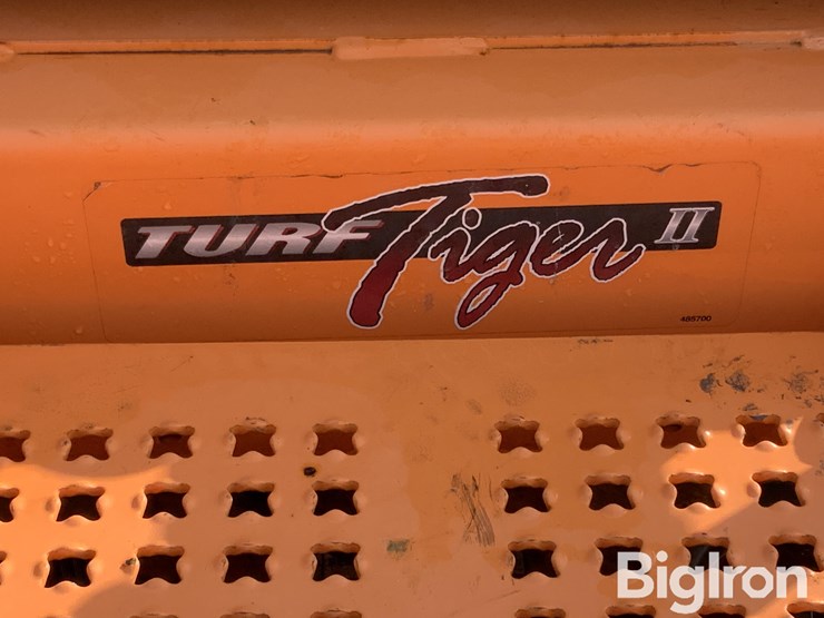 2024-massey-ferguson-730-image-15