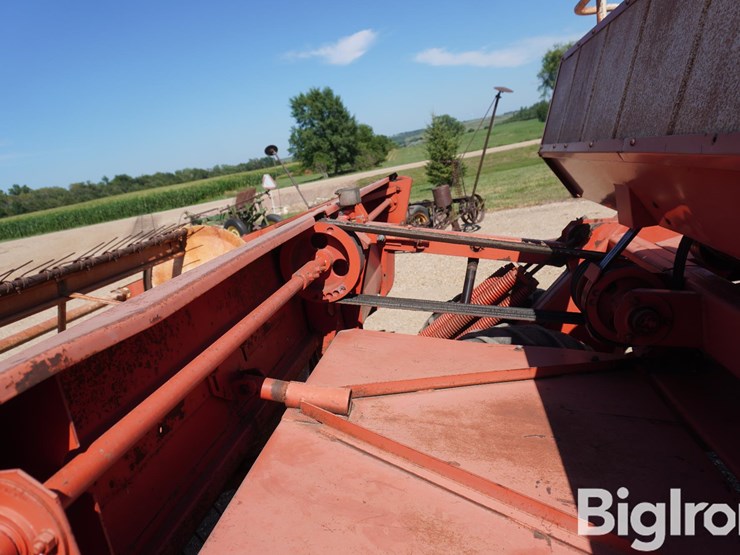 hesston-500-image-9