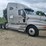 2010-kenworth-t2000-image-24