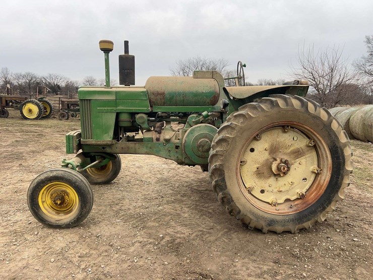 john-deere-70-image-2