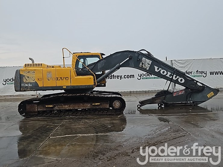 volvo-ec240b-lc-image-6