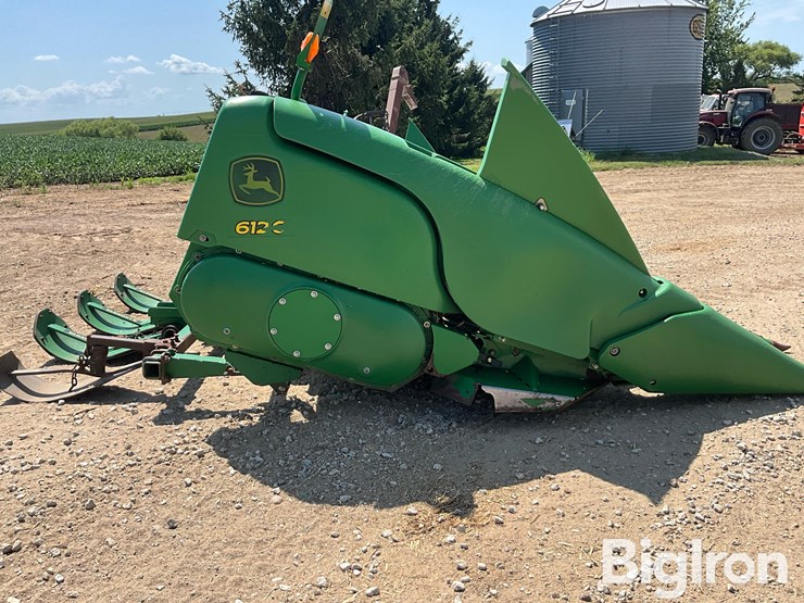 2010-john-deere-612c-stalkmaster-image-4