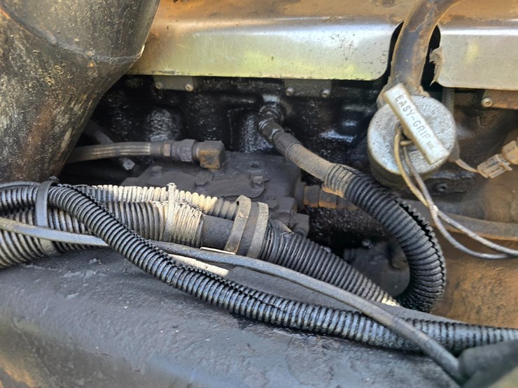 2002-mack-rd688s-image-92