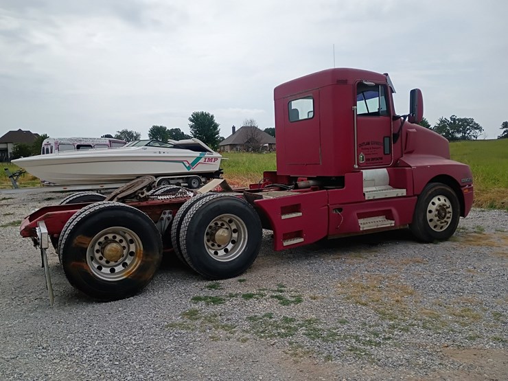 1995-kenworth-t600-image-10