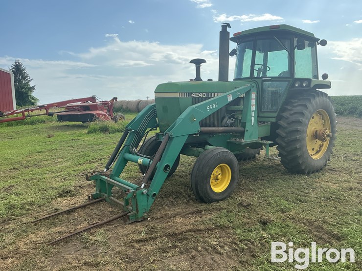 1982-john-deere-4240-image-1