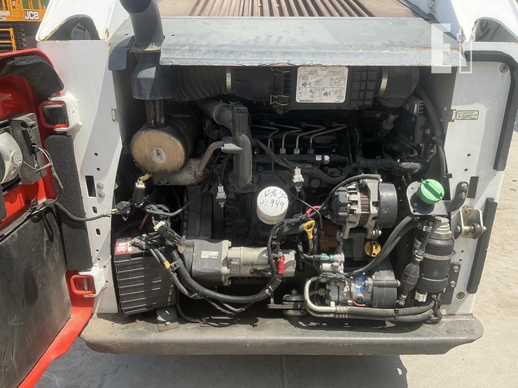 2019-bobcat-t550-image-19
