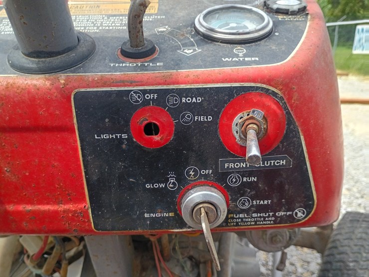 1978-massey-ferguson-210-image-26