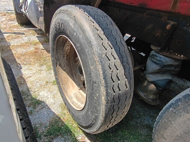 1997-mack-rd688s-image-108