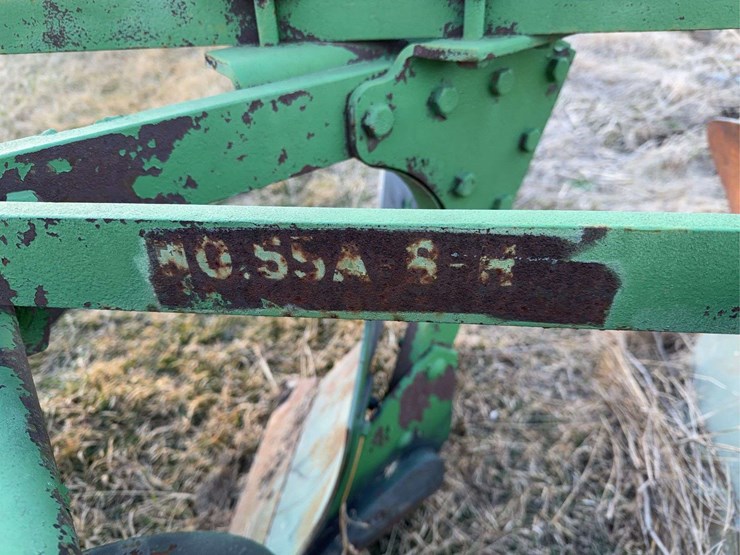 john-deere-8-image-27