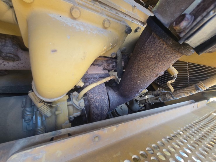 caterpillar-d6m-image-25