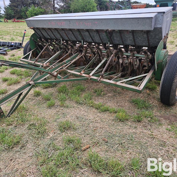 JOHN DEERE 14