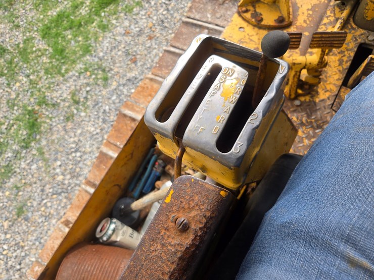 1969-caterpillar-d6c-image-43