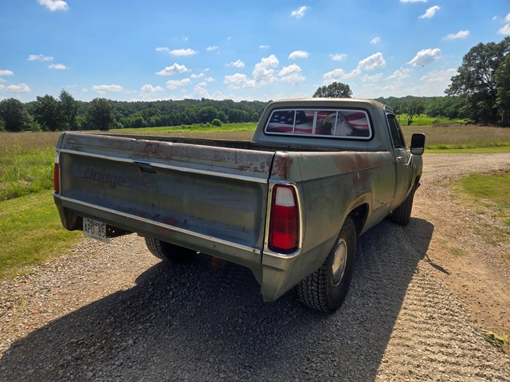 1977-dodge-150-image-10