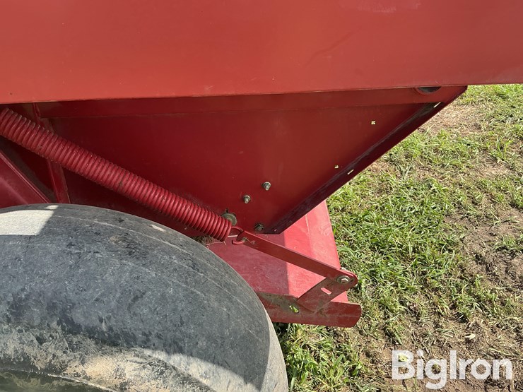 case-ih-rbx561-image-9
