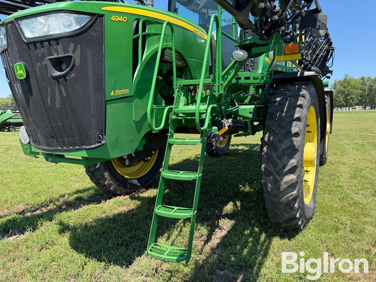 2014-john-deere-4940-image-10