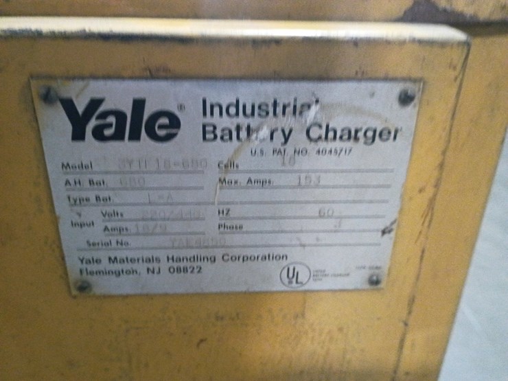 #24850-•-yale-industrial-forklift-battery-charger-image-10