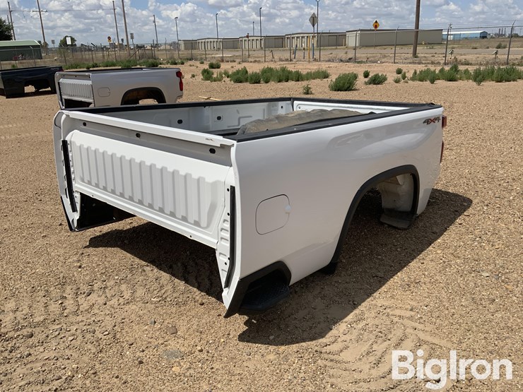 2024-chevrolet-2500-image-1