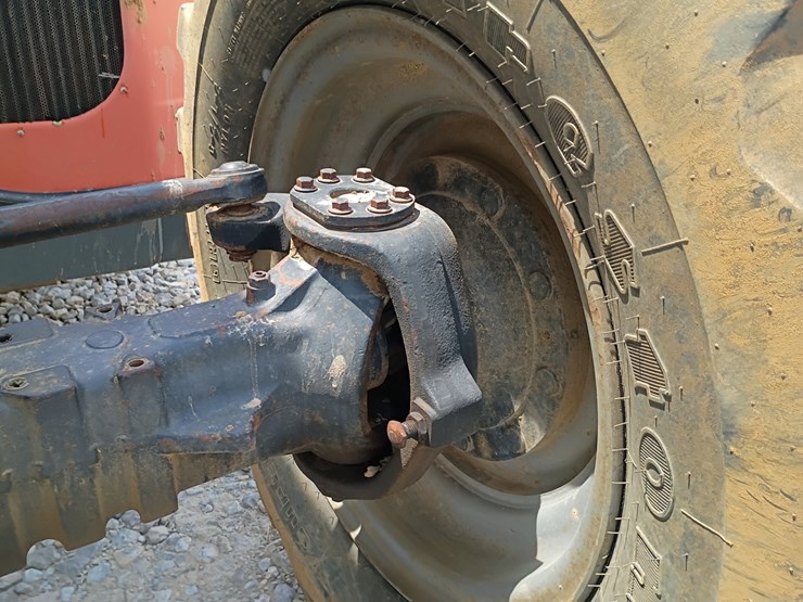 2004-jlg-g6-42a-image-68