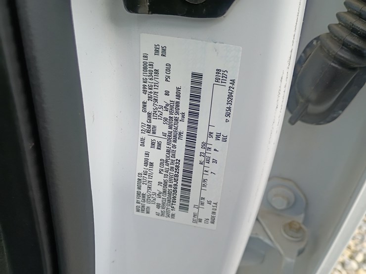 2018-ford-f350-image-27