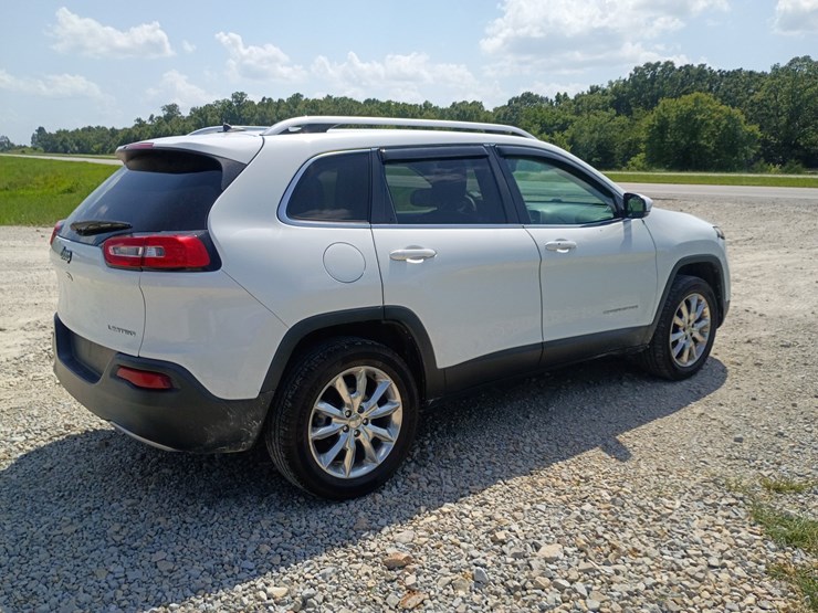 2014-jeep-cherokee-image-9