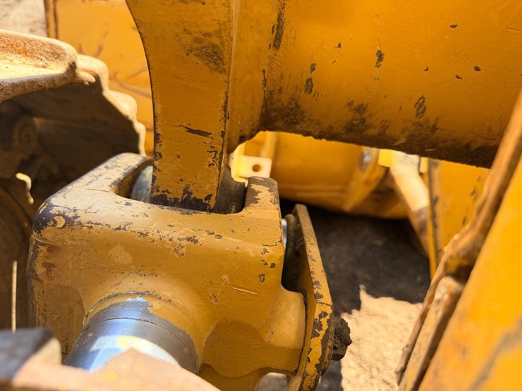 1994-caterpillar-953b-image-83
