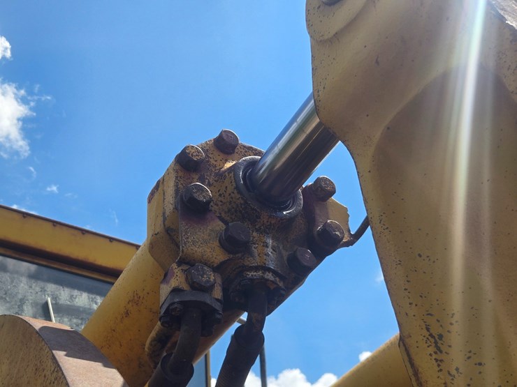 1980-caterpillar-988b-image-64