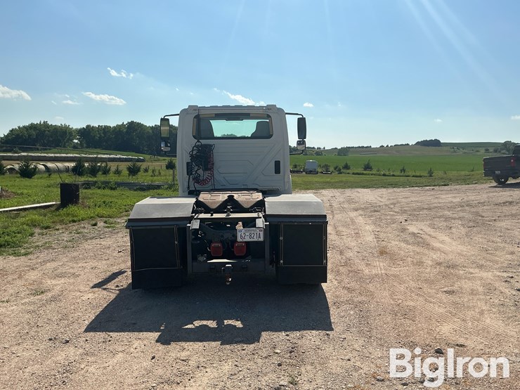 2007-international-durastar-4400-image-6