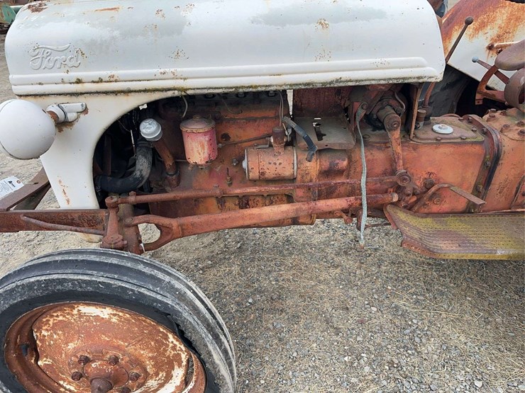 ford-8n-image-9