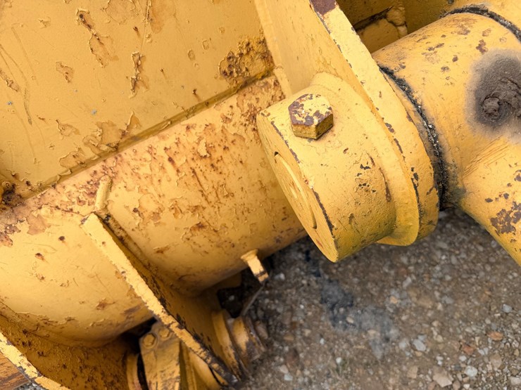 1985-caterpillar-963-image-121