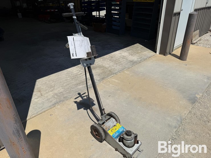 otc-stinger-series-air/hydraulic-jack-image-1