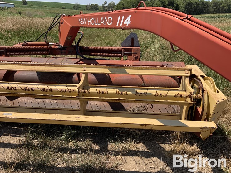 new-holland-114-image-15