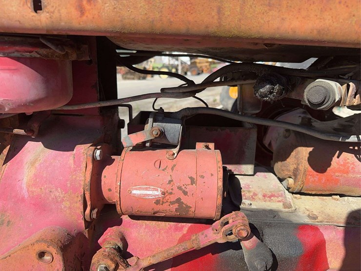 farmall-300-gas-image-41