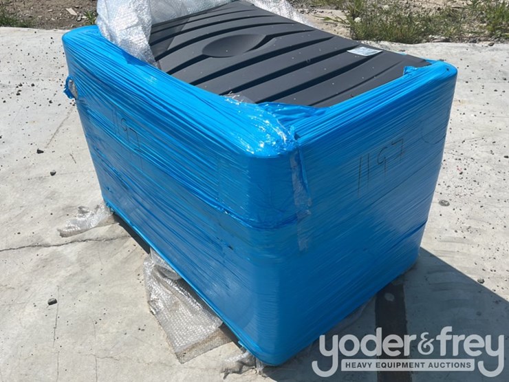 unused-2026-am---tank-116-gallon-diesel-tank-c/w-electric-pump,-manual-nozzle-image-4