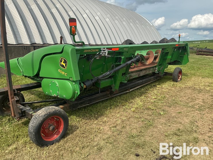 2012-john-deere-608c-image-7