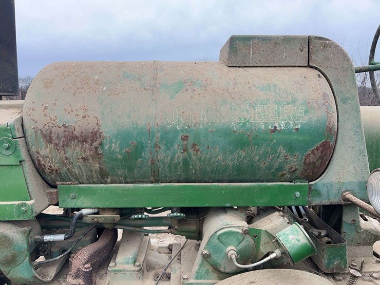 john-deere-70-image-63