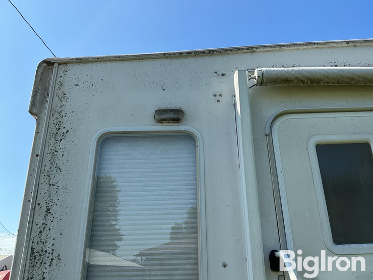 2002-american-star-asfw32rlsb-5th-wheel-camper-image-9