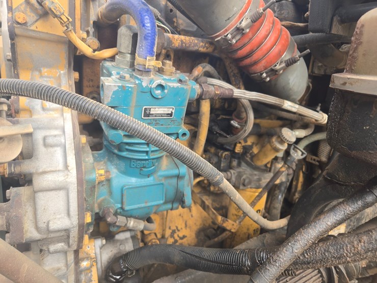 2007-kenworth-t2000-image-25