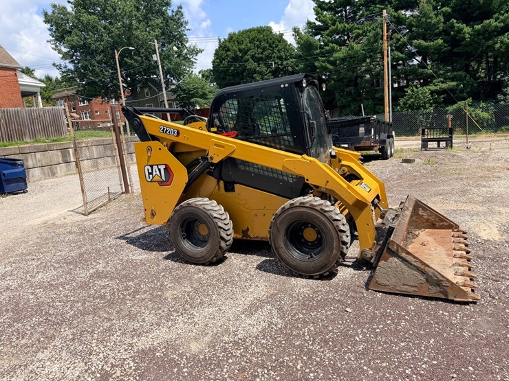 2014-caterpillar-272d-image-20