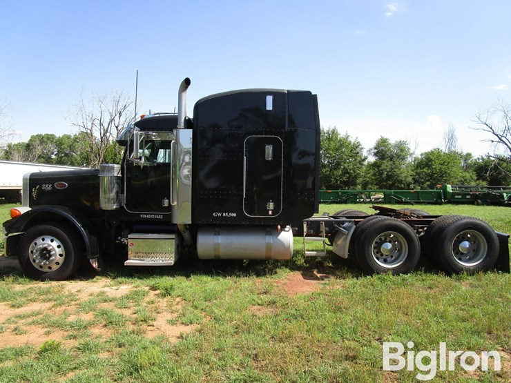 2004-peterbilt-379-image-8