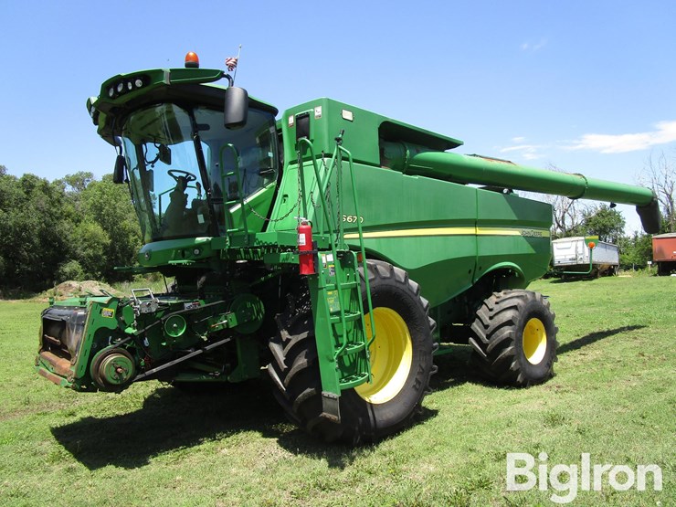 2013-john-deere-s670-image-1