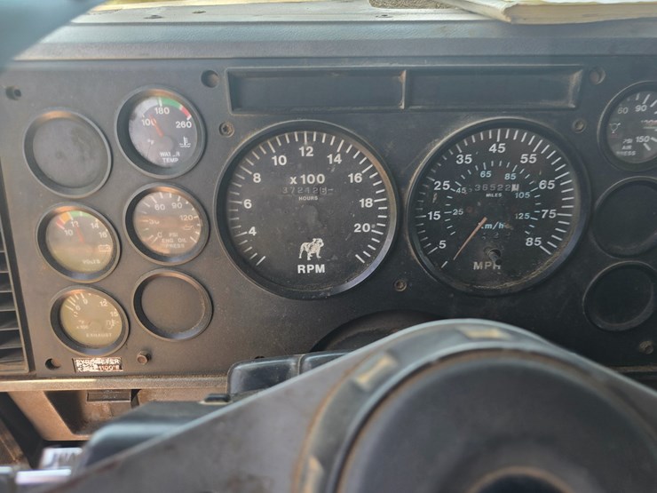 1994-mack-ch613-image-91