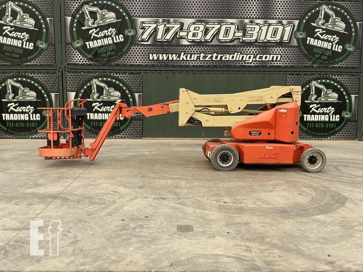 2007-jlg-e400ajpn-image-1