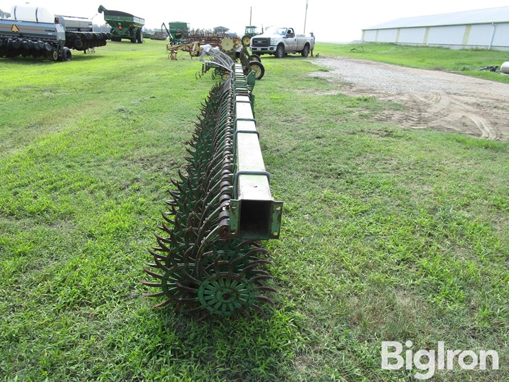 john-deere-400-image-4