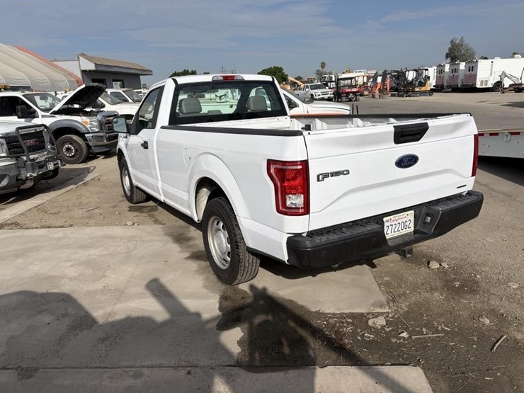 2016-ford-f150-image-4