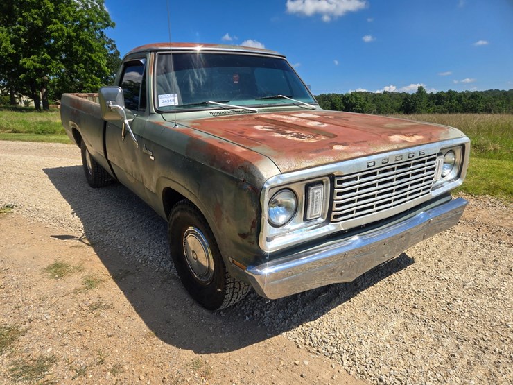 1977-dodge-150-image-17
