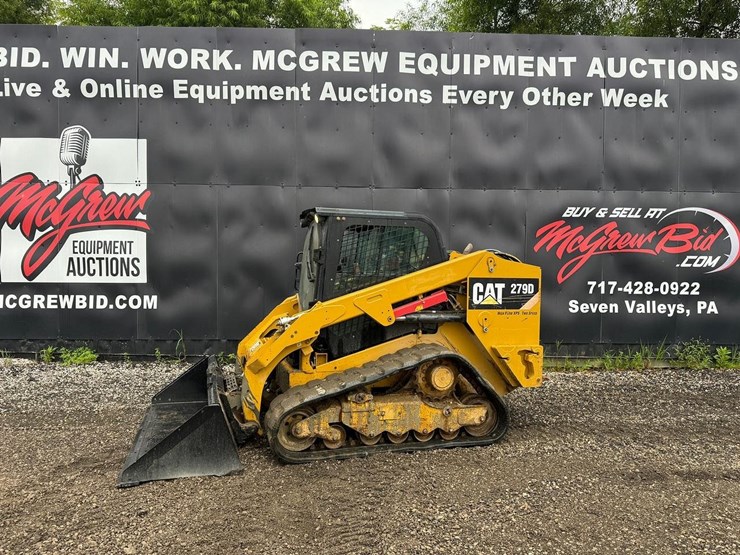 2015-caterpillar-279d-image-1