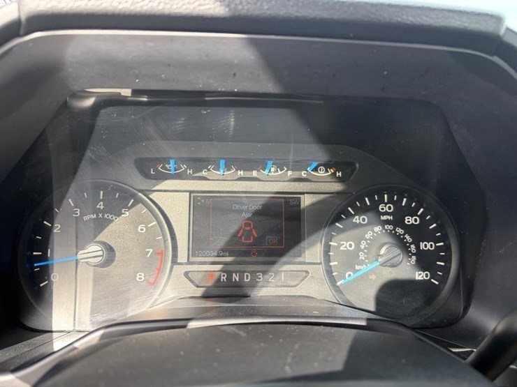 2016-ford-f150-image-14